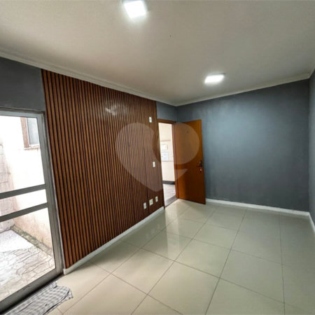 Apartamento à venda com 2 quartos em Olaria, Salto, SP