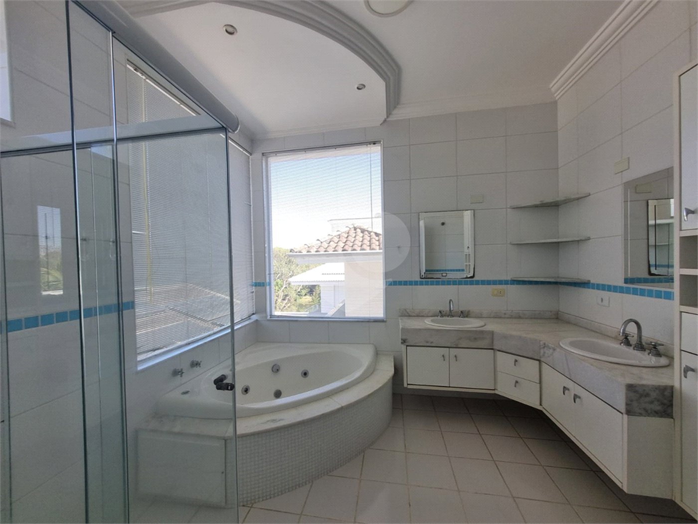 Casa à venda com 3 suítes no condomínio Village Saint Clairte, Sorocaba - SP