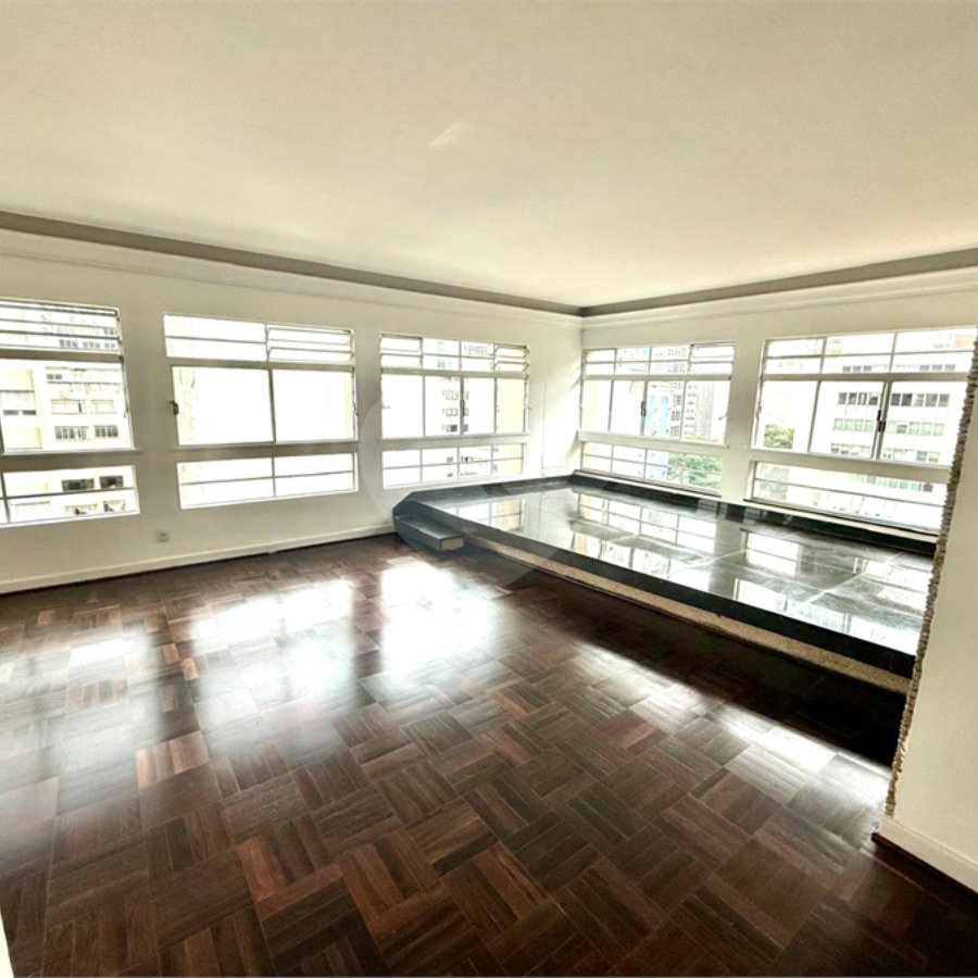 Apartamento à venda com 4 quartos, sendo 1 suíte, em Paraíso, São Paulo, SP