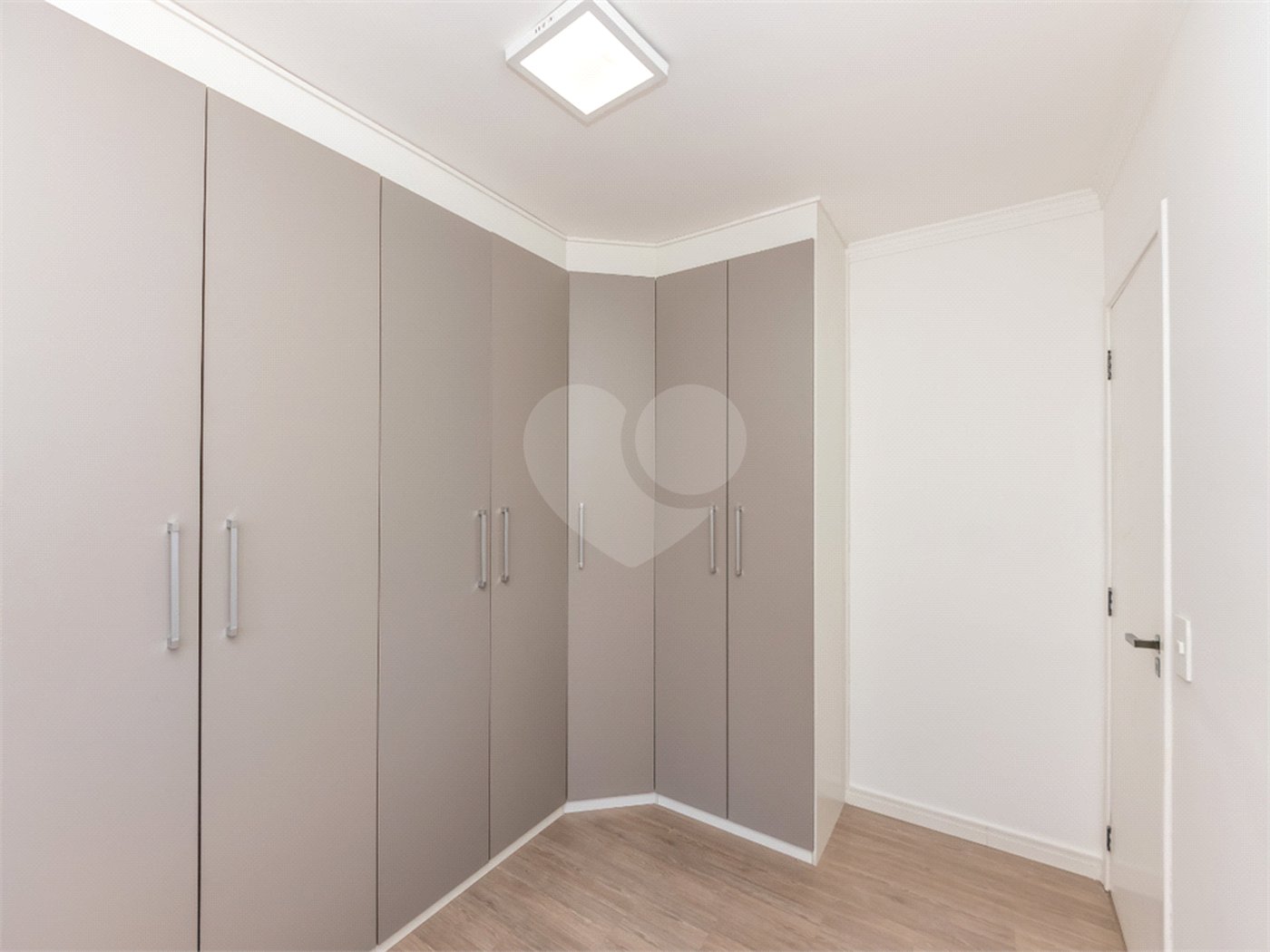 Apartamento à venda com 2 quartos em Vila Moreira, São Paulo, SP