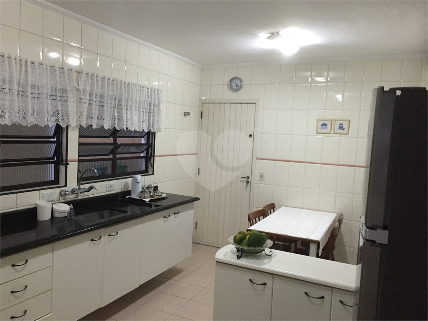 Casa à venda com 3 quartos, sendo 1 suíte,  em Vila Gustavo, São Paulo, SP
