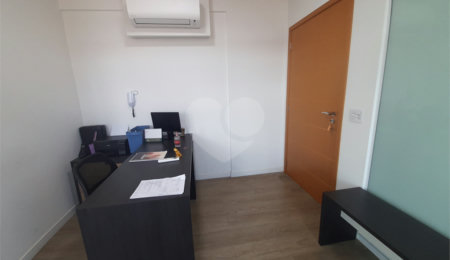 Sala à venda em Alvinópolis, Atibaia, SP