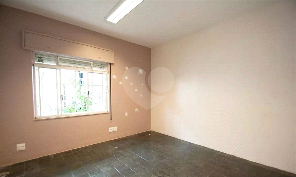 Apartamento à venda com 3 quartos, sendo 1 suíte, em Pinheiros, São Paulo, SP