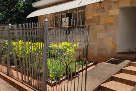 Casa à venda com 3 quartos no Centro, Araraquara, SP