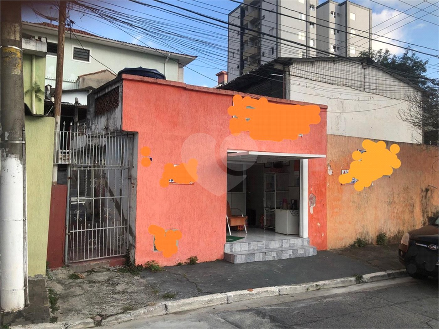 Casa Térrea à venda com 6 quartos, sendo 2 suítes, em Vila Mazzei, São Paulo, SP
