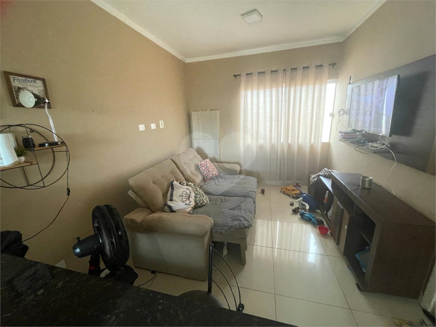 Sobrado à venda com 3 quartos, sendo 1 suíte, em Jardim Brasília, Três Lagoas, MS