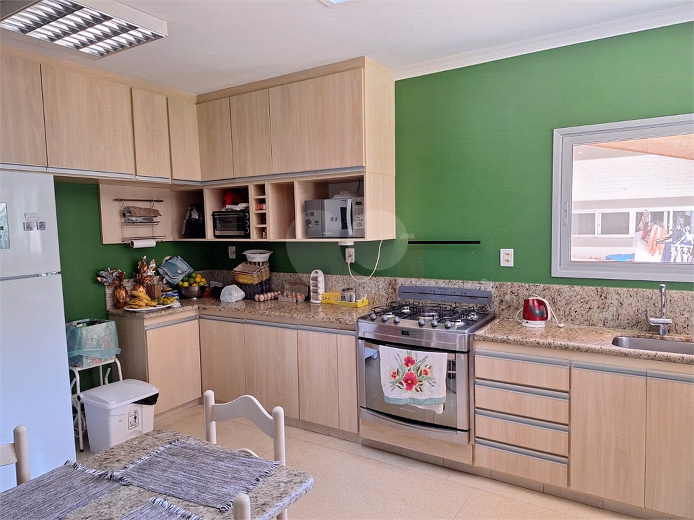 Chácara à venda com 3 quartos, sendo 1 suíte, em Chácara de Recreio Jardim Alvorada, Botucatu, SP