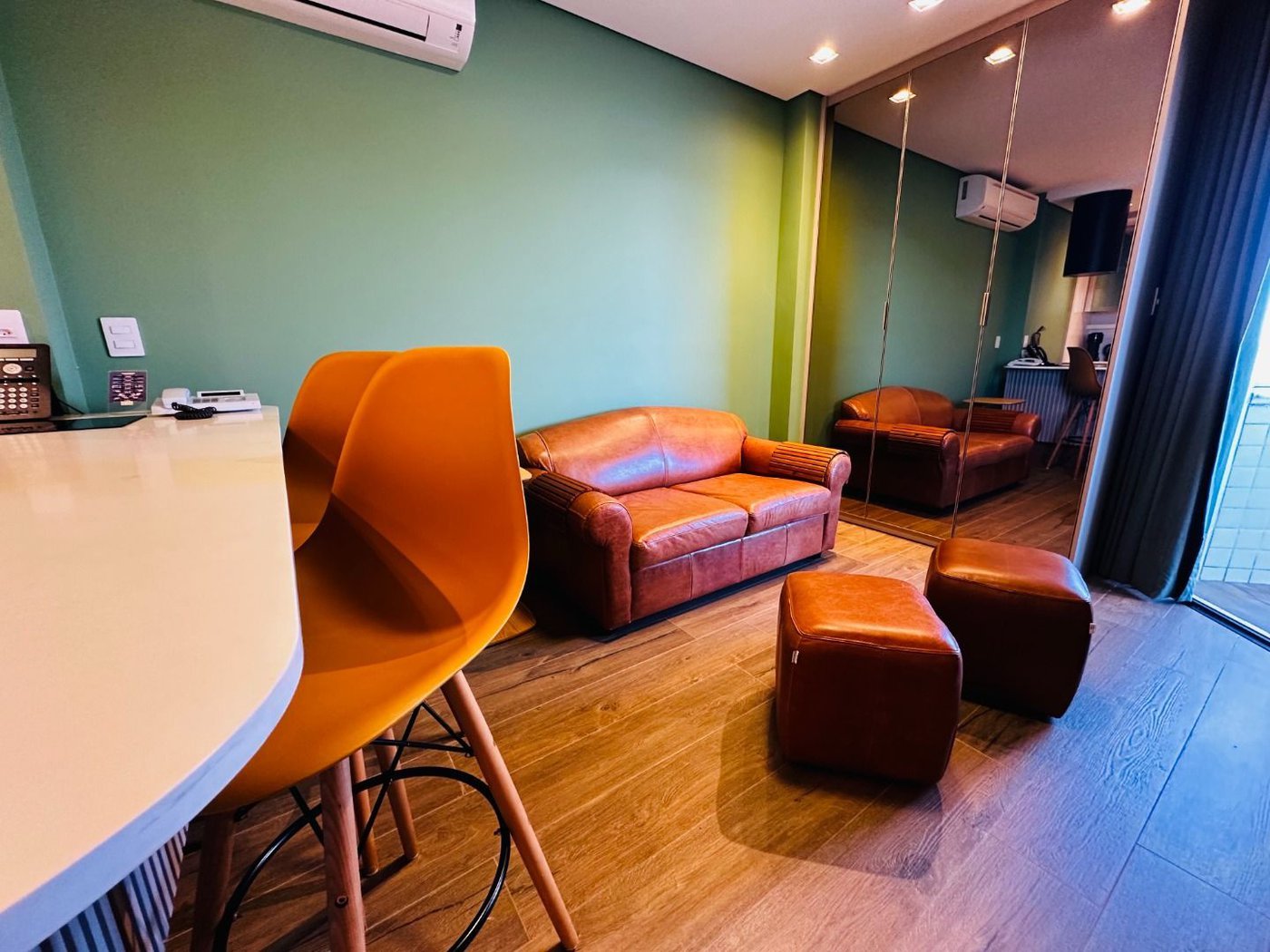 Flat com 1 dormitório para alugar, 43 m² por R$ 7.500,00/mês - Boqueirão - Santos/SP