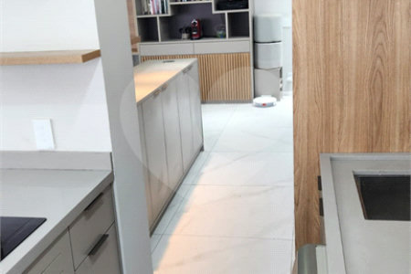Apartamento à venda com 2 suítes em Tatuapé, São Paulo, SP