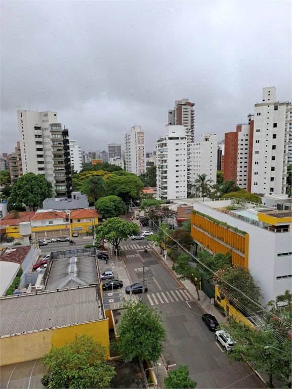 Apartamento à venda com 4 quartos, sendo 2 suítes, em Brooklin Paulista, São Paulo, SP