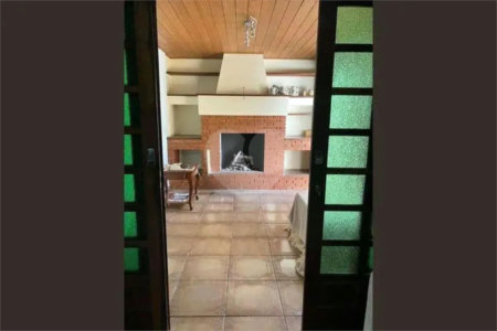 Casa à venda com 3 quartos, sendo 1 suíte, em Jardim Colombo, São Paulo, SP