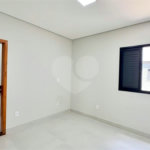 Casa à venda com 3 suítes no condomínio Terras de São Francisco, Sorocaba - SP