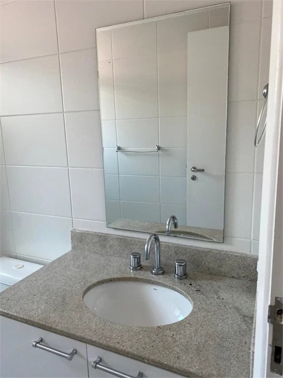 Apartamento à venda com 4 quartos, sendo 2 suítes,  em Paraíso do Morumbi, São Paulo, SP