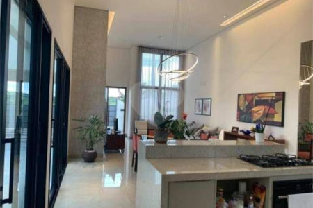 Casa à venda com 2 quartos, sendo 1 suíte, em Pinheirinho, Vinhedo, SP