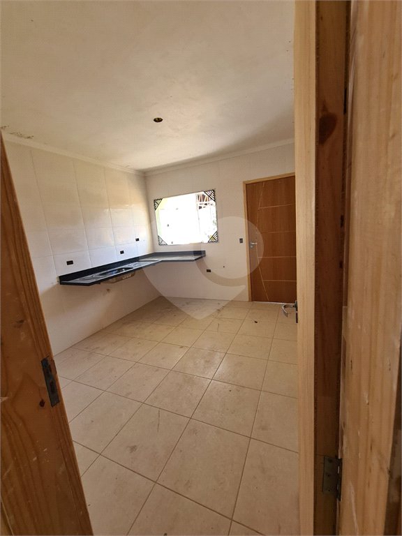 Sobrado à venda com 3 quartos, sendo 1 suíte, em Vila Gomes, São Paulo, SP
