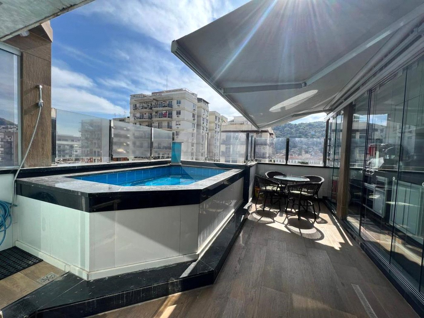 Cobertura à venda com 3 quartos, sendo 2 suítes, em Vila Isabel, Rio de Janeiro, RJ