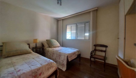 Apartamento Residencial à venda, Pitangueiras, Guarujá - AP1677.