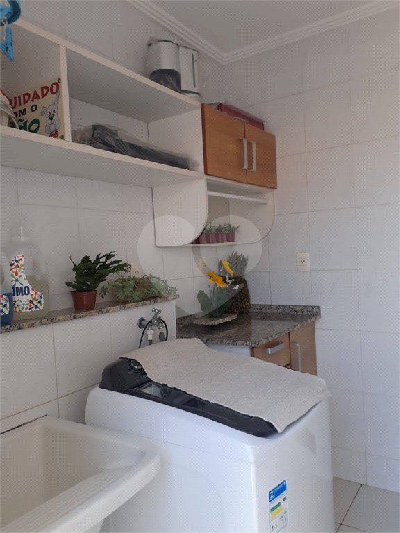 Sobrado à venda com 3 quartos, sendo 1 suíte, em Parque Santana, Mogi das Cruzes, SP
