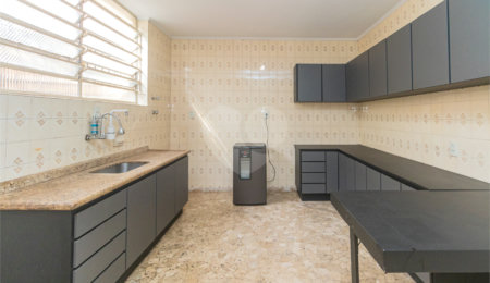 Sobrado à venda com 3 quartos, sendo 1 suíte,  em Vila Mascote, São Paulo, SP