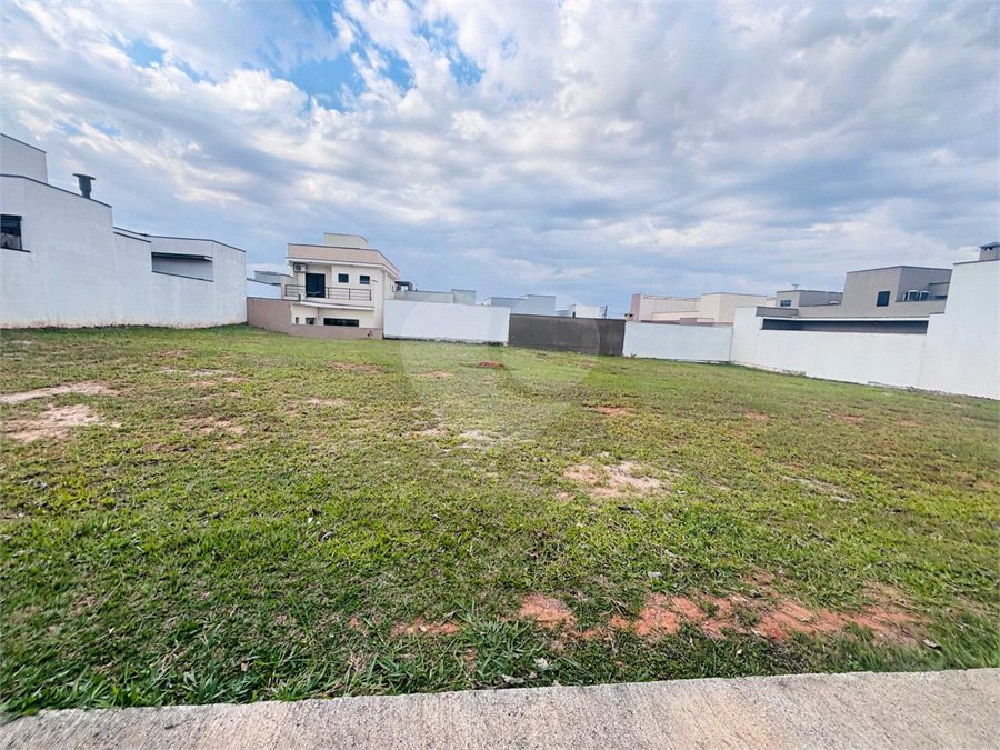 Terreno à venda no condomínio Residencial Villagio Wanel, Sorocaba - SP