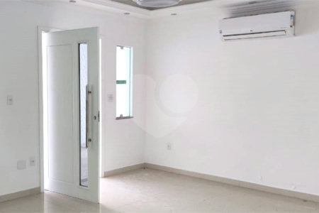 Casa à venda com 3 quartos, sendo 1 suíte, em Campo Grande, Rio de Janeiro, RJ