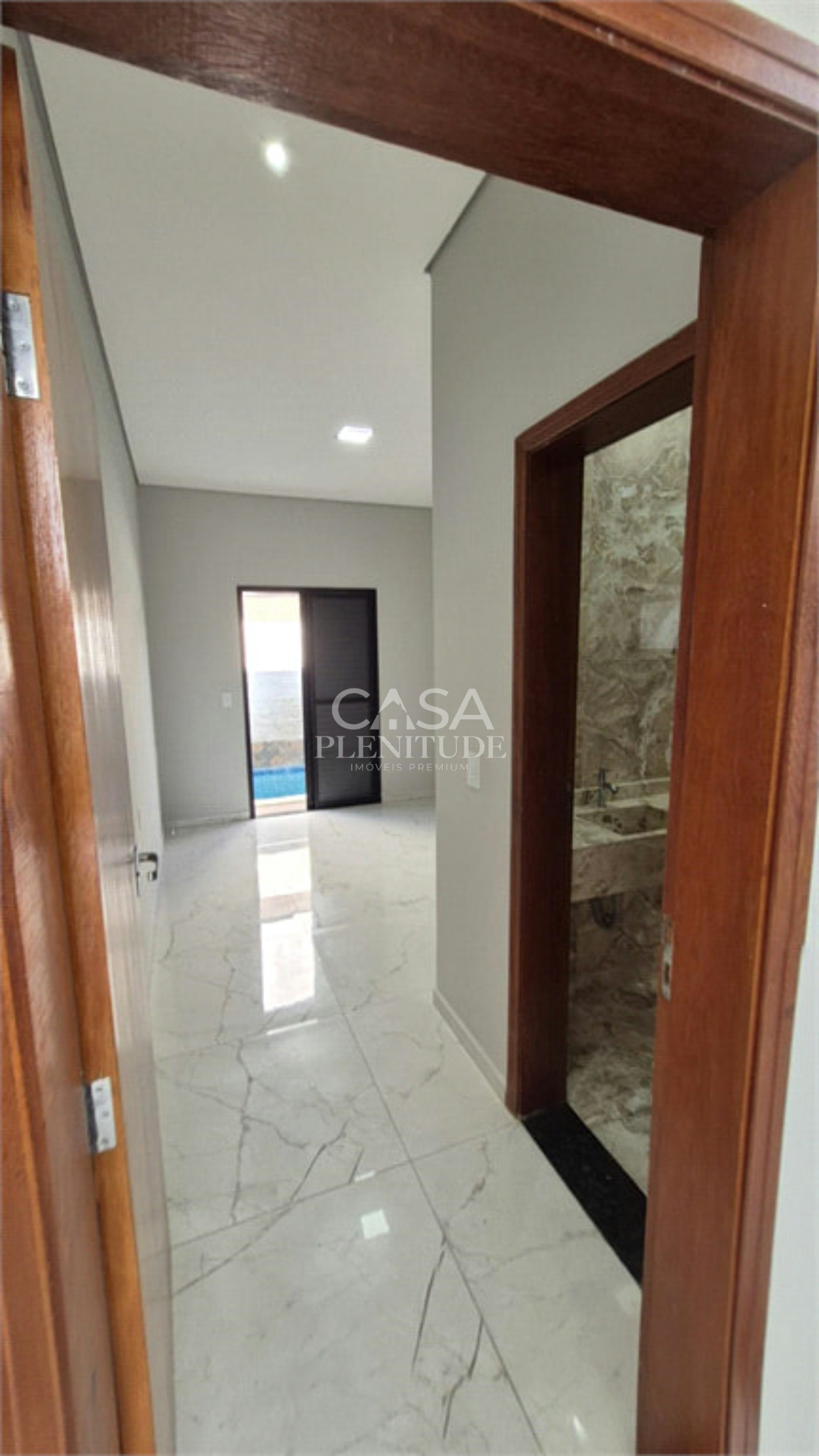 Casa em condomínio à venda com 3 quartos, sendo 1 suíte, em Horto Florestal, Sorocaba, SP