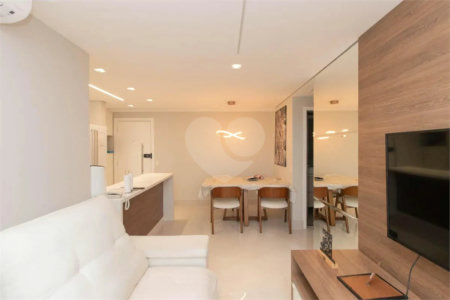 Apartamento à venda com 3 quartos, sendo 1 suíte, em Vila Maria Alta, São Paulo, SP
