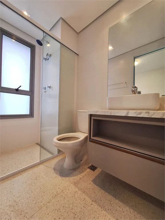 Apartamento para alugar com 3 suítes em Sumarezinho, São Paulo, SP