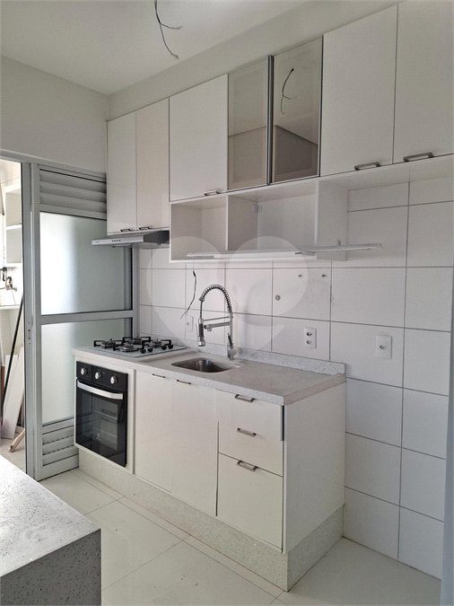 Apartamento à venda com 2 quartos, sendo 1 suíte,  em Vila Suissa, Mogi das Cruzes, SP