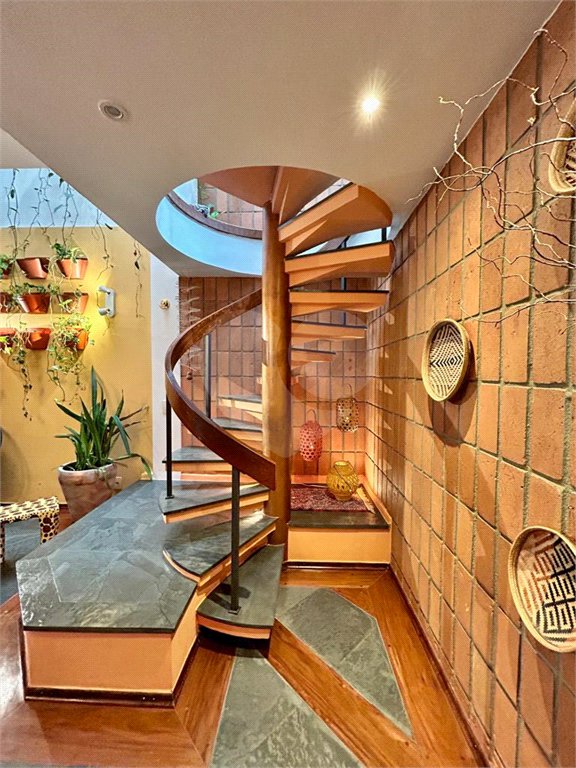 Casa à venda com 3 quartos, sendo 1 suíte, em Vila Mascote, São Paulo, SP