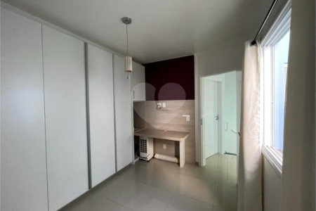 Sobrado à venda com 3 quartos, sendo 1 suíte, no Centro, Indaiatuba, SP