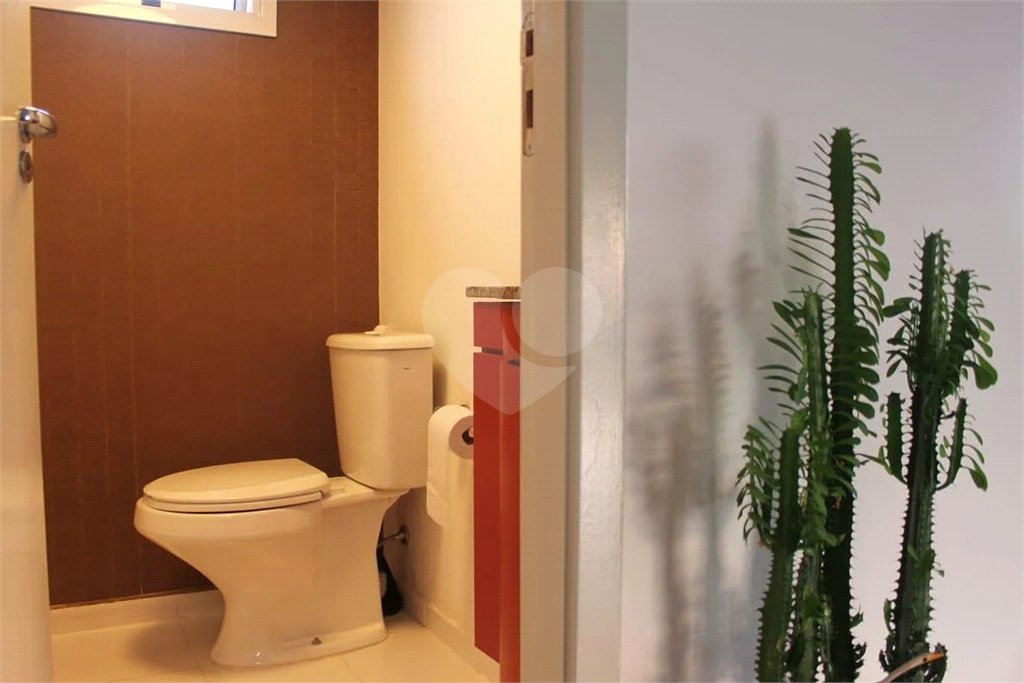 Apartamento Duplex na Vila Santo Estefano 175m² 2 suítes 2 vagas.