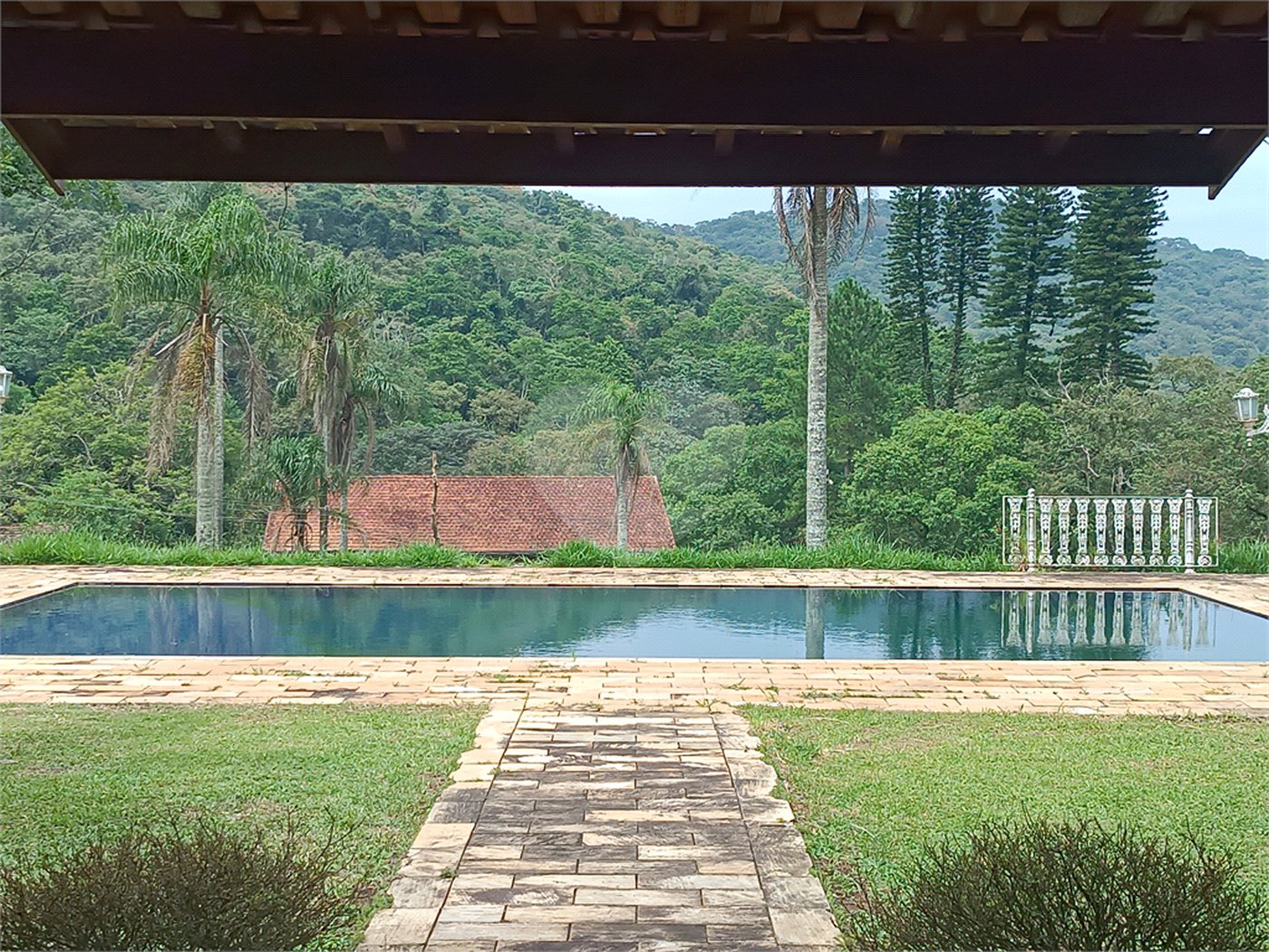 Sítio à venda com 6 quartos, sendo 5 suítes,  em Alto da Serra (mailasqui), São Roque, SP