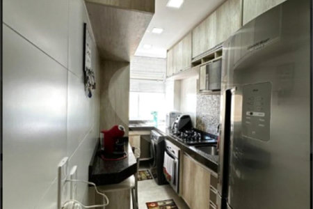 Apartamento à venda com 3 quartos, sendo 1 suíte, em Jardim Bandeirantes, Louveira, SP