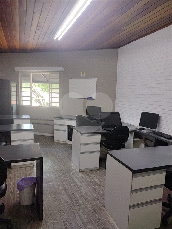 Sala para alugar no Centro, Mairiporã, SP