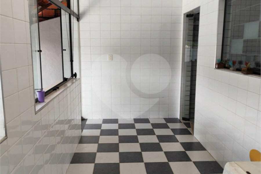 Sobrado à venda com 3 quartos, sendo 1 suíte,  em Horto Florestal, São Paulo, SP
