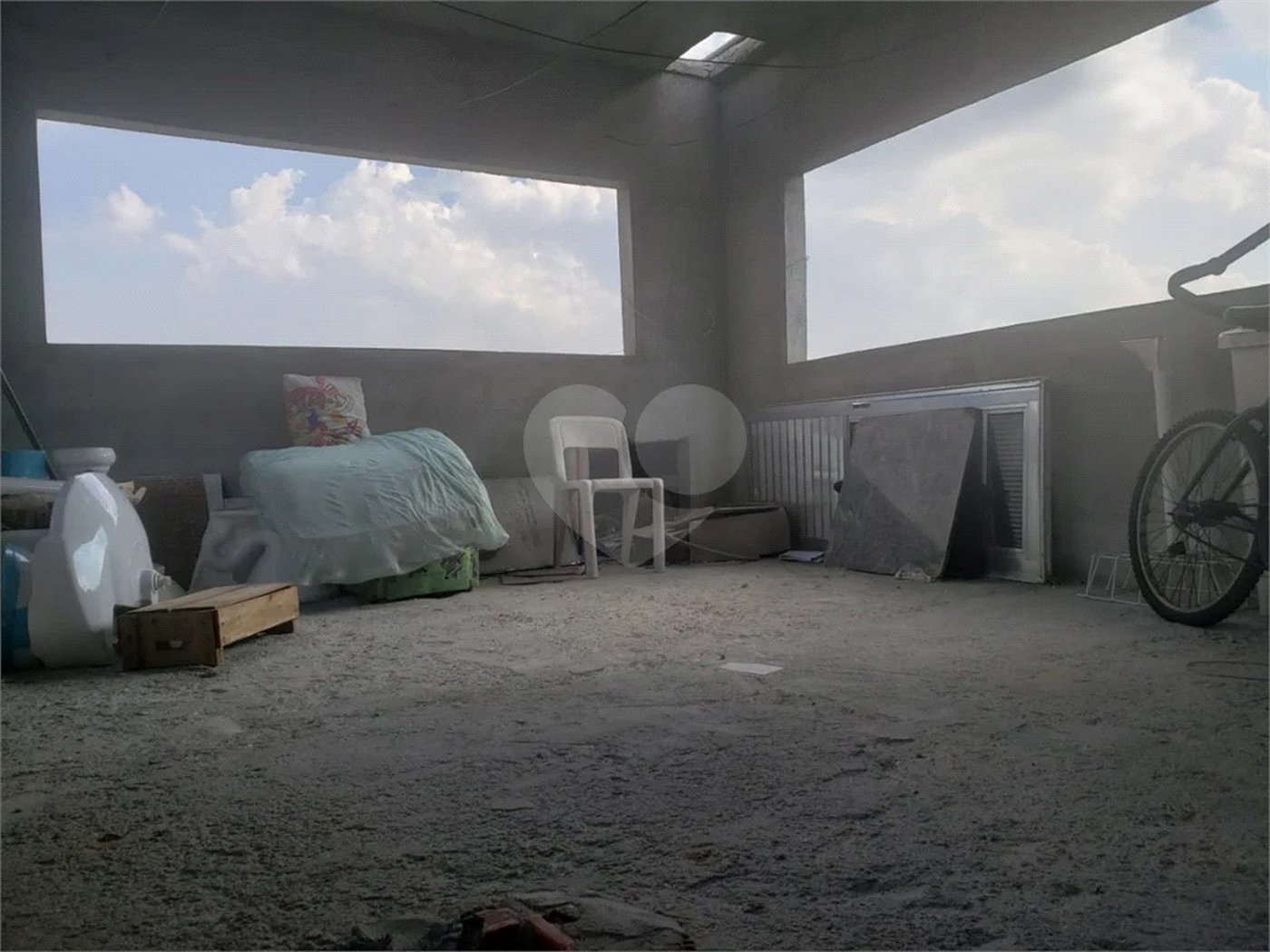 Sobrado à venda com 4 quartos, sendo 2 suítes, em Vila Mazzei, São Paulo, SP