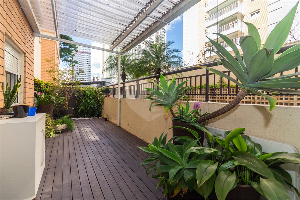 Apartamento na Mooca - 3 vagas