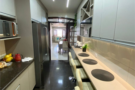 Casa à venda com 3 quartos, sendo 1 suíte,  em Parque Santa Rosa, Suzano, SP