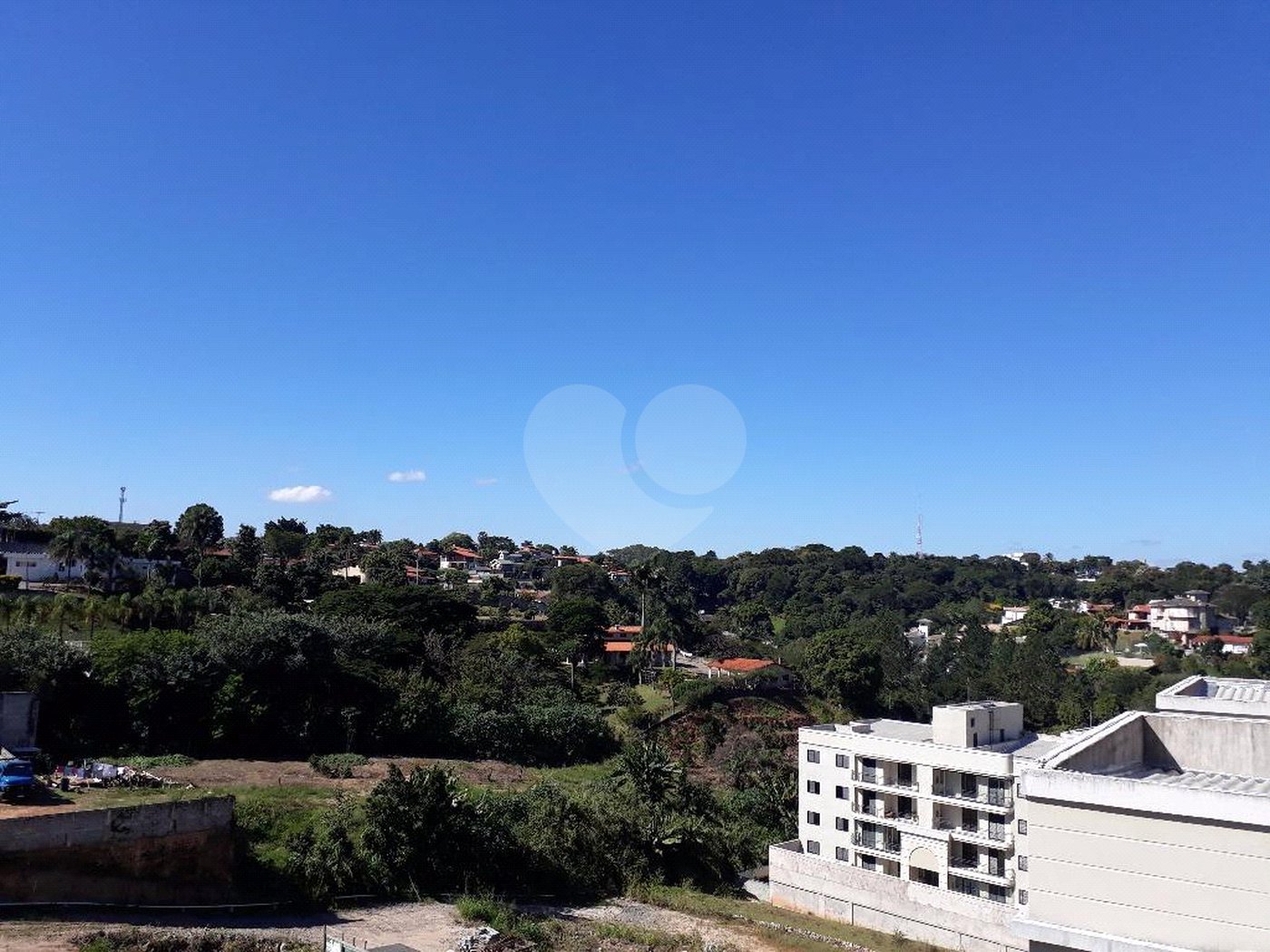 Apartamento à venda ou para alugar com 3 quartos, sendo 1 suíte, em Vista Alegre, Vinhedo, SP