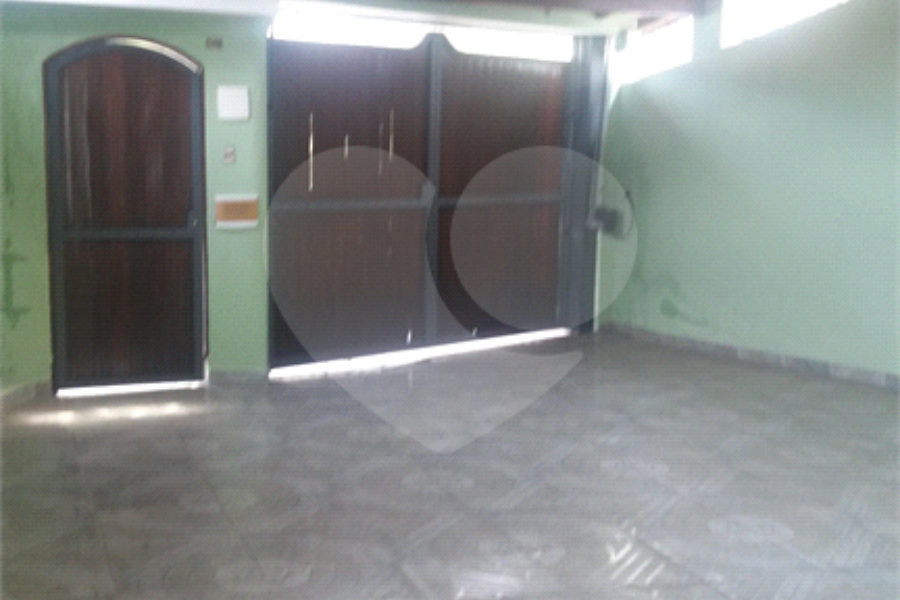 Sobrado à venda com 3 quartos, sendo 1 suíte, em Horto, São Paulo, SP