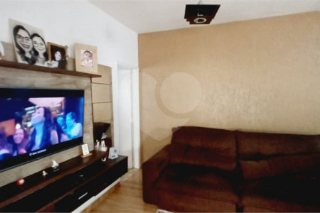 Casa à venda com 2 quartos em Vila Ursulina, Itaquaquecetuba, SP