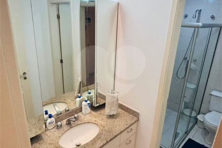 Apartamento à venda com 3 quartos, sendo 1 suíte,  em Vila Suzana, São Paulo, SP