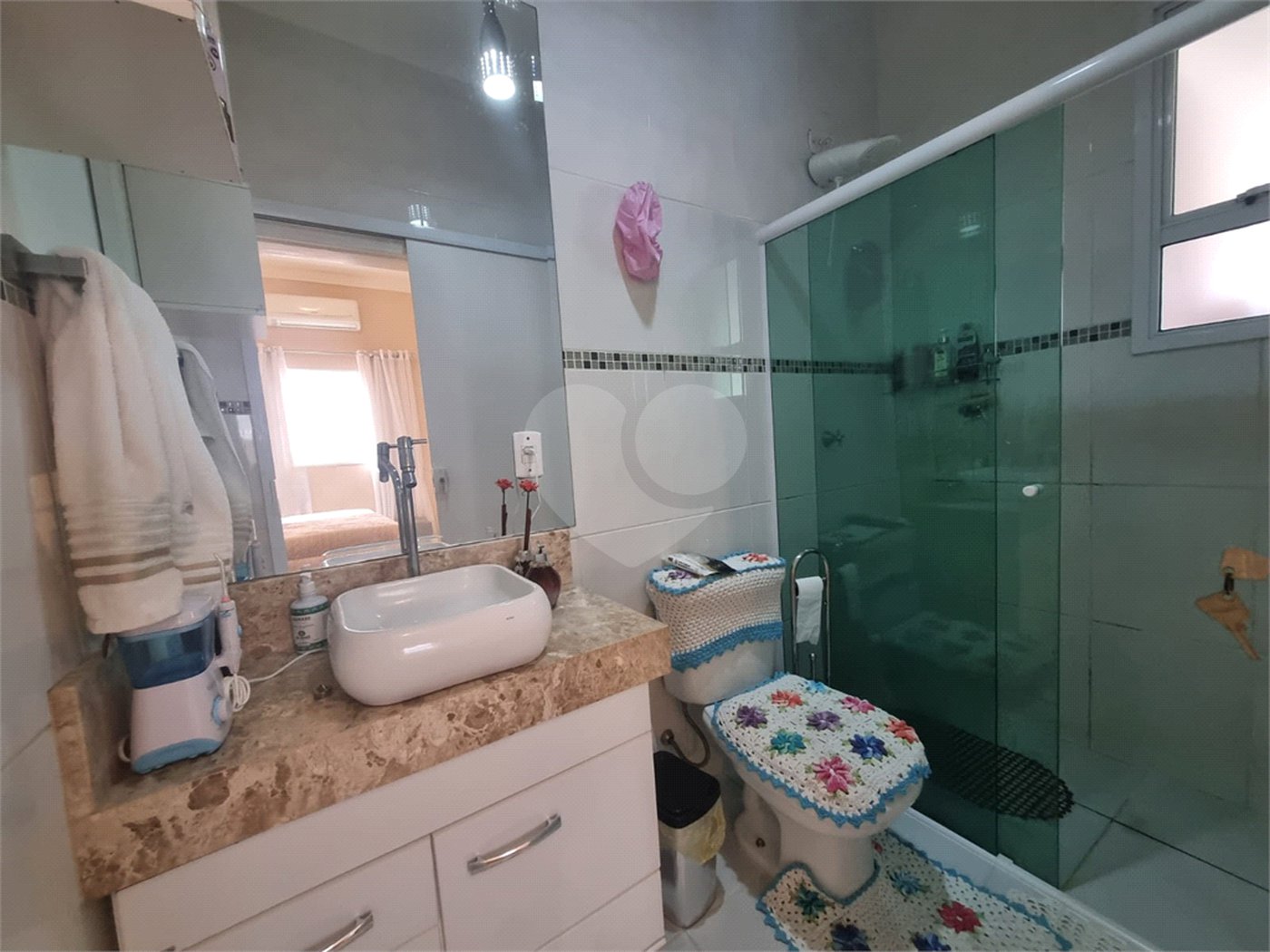Casa à venda com 4 quartos, sendo 1 suíte,  no condomínio Ibiti do Paço, Sorocaba - SP