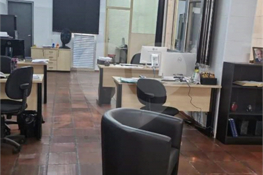 Sobrado à venda com 4 quartos, sendo 1 suíte,  em Vila Maria, São Paulo, SP
