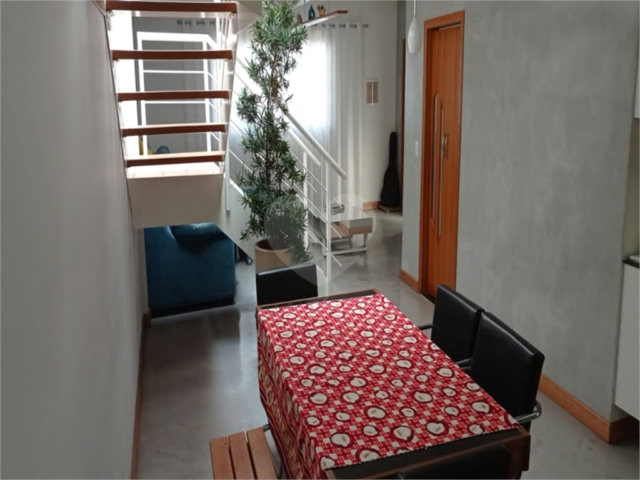 Sobrado à venda com 3 quartos, sendo 2 suítes,  em Vila Guilherme, São Paulo, SP