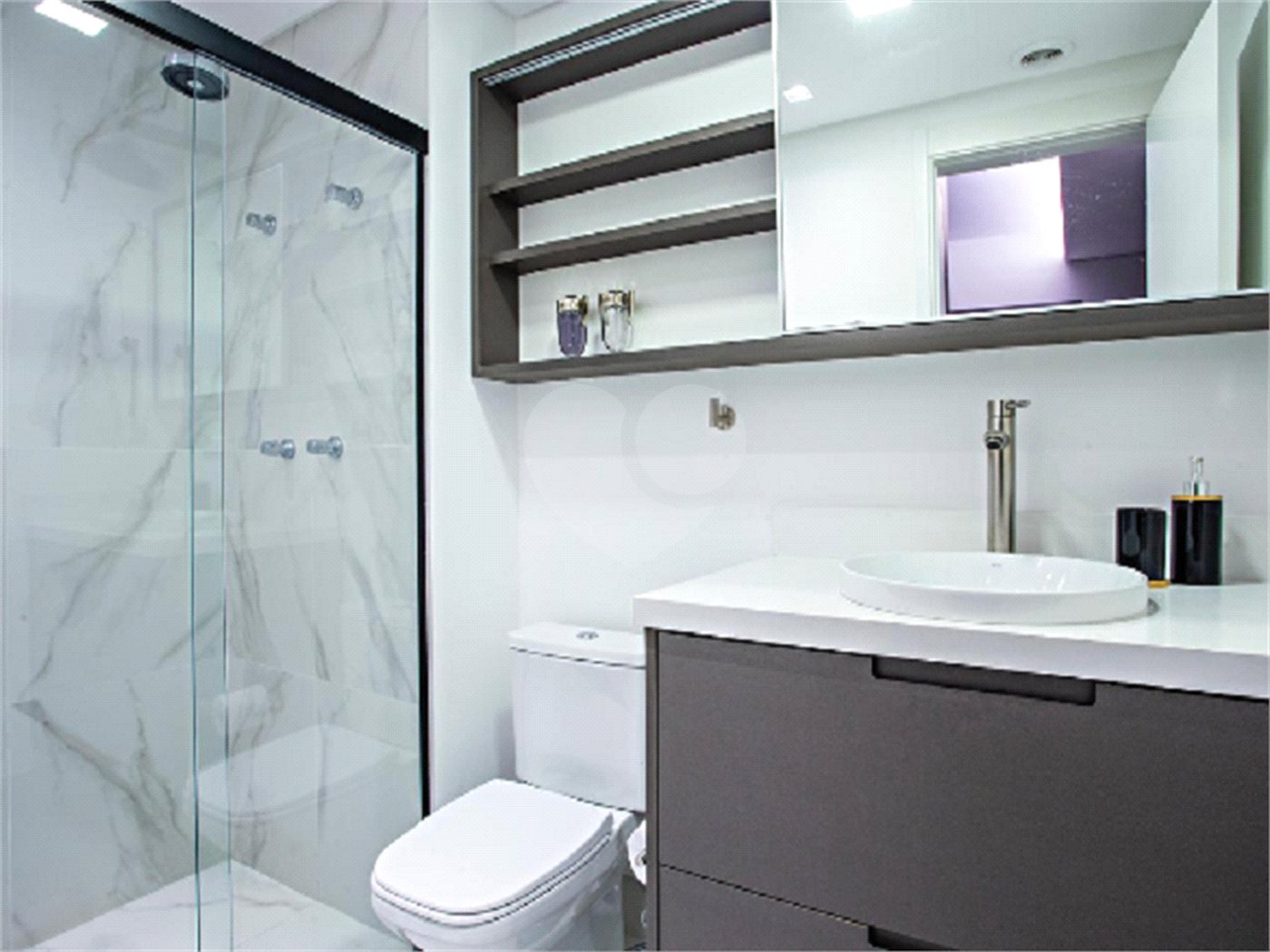 Apartamento à venda com 2 quartos, sendo 1 suíte,  em Indianópolis, São Paulo, SP