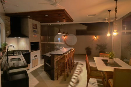 Casa à venda com 3 suítes no condomínio Residencial Chácara Ondina, Sorocaba - SP