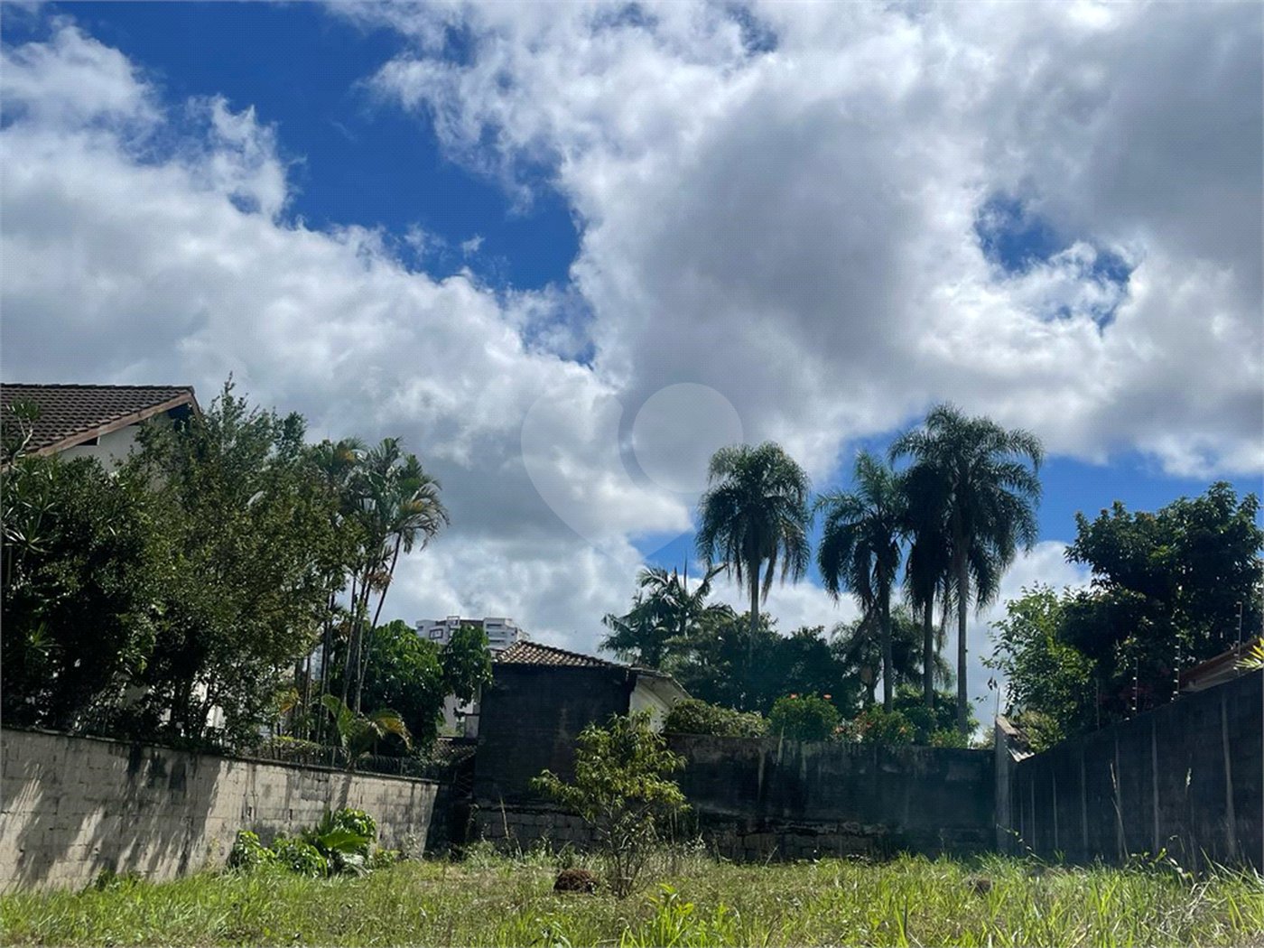Terreno à venda em Vila Oliveira, Mogi das Cruzes, SP