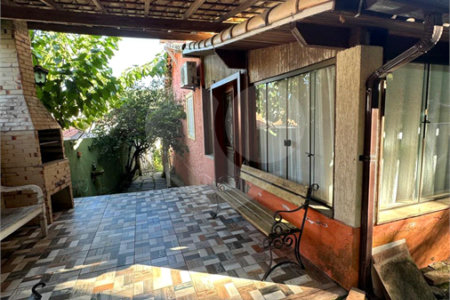 Casa em condomínio à venda com 3 quartos, sendo 2 suítes,  em Peró, Cabo Frio, RJ